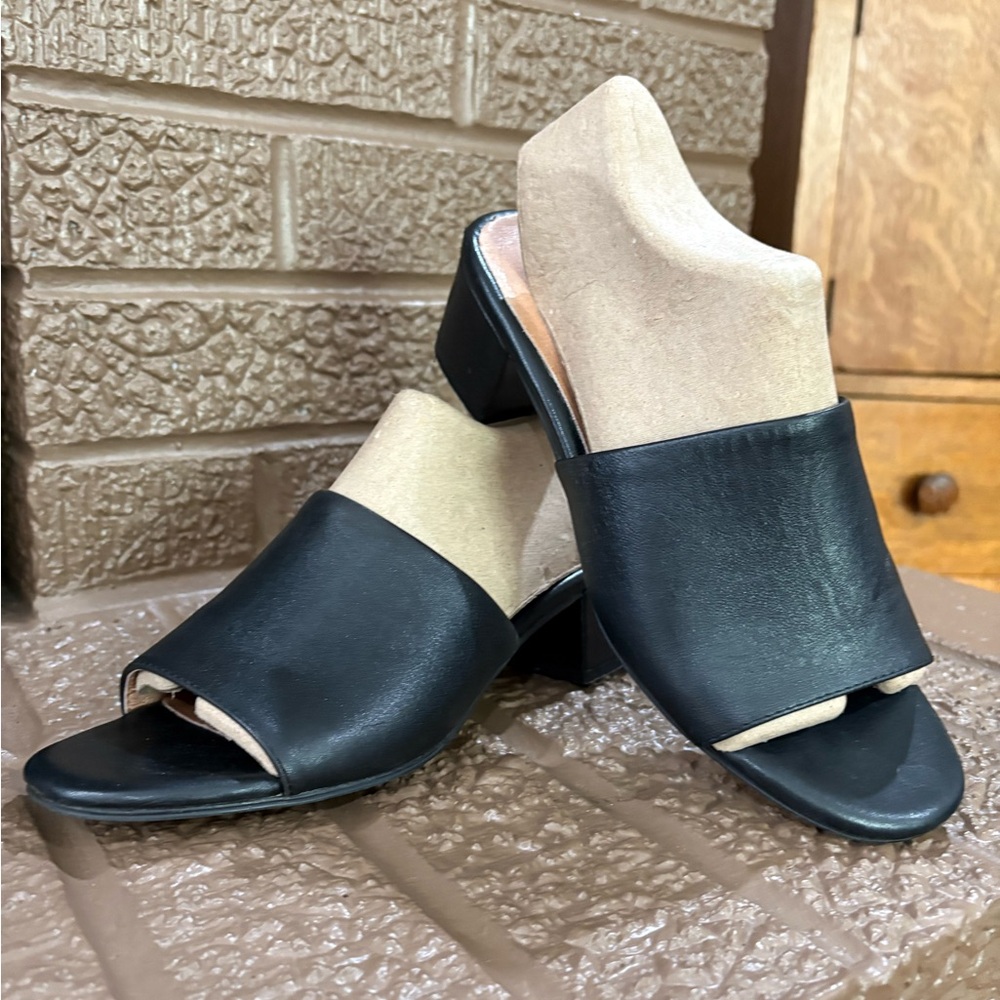 J. Jill Classic Black Leather Mules